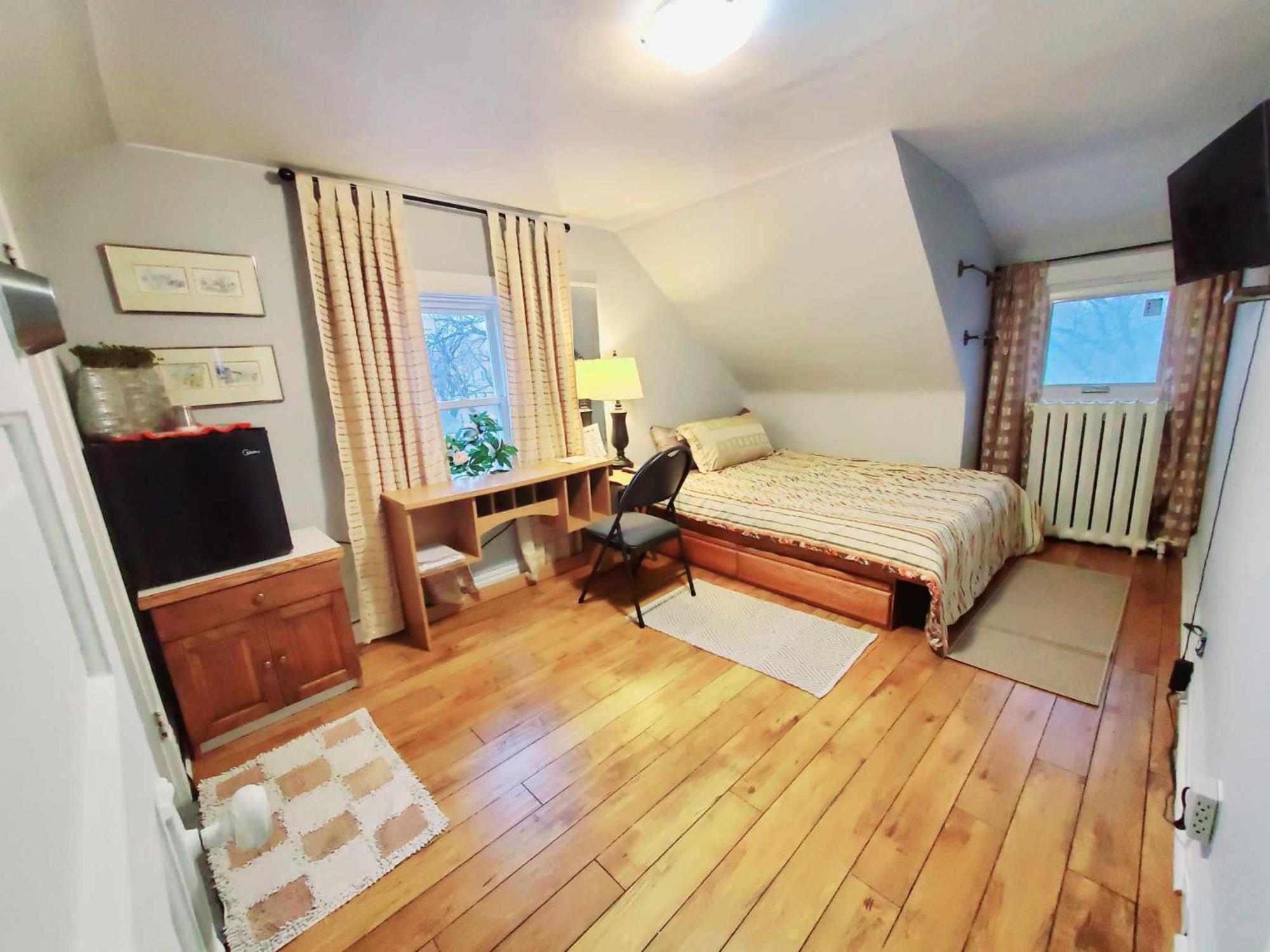 Merj'S Guest House In Wolesly Vinnipeg Dış mekan fotoğraf